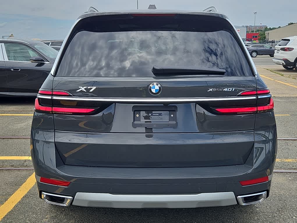 new 2026 BMW X7 car, priced at $94,215