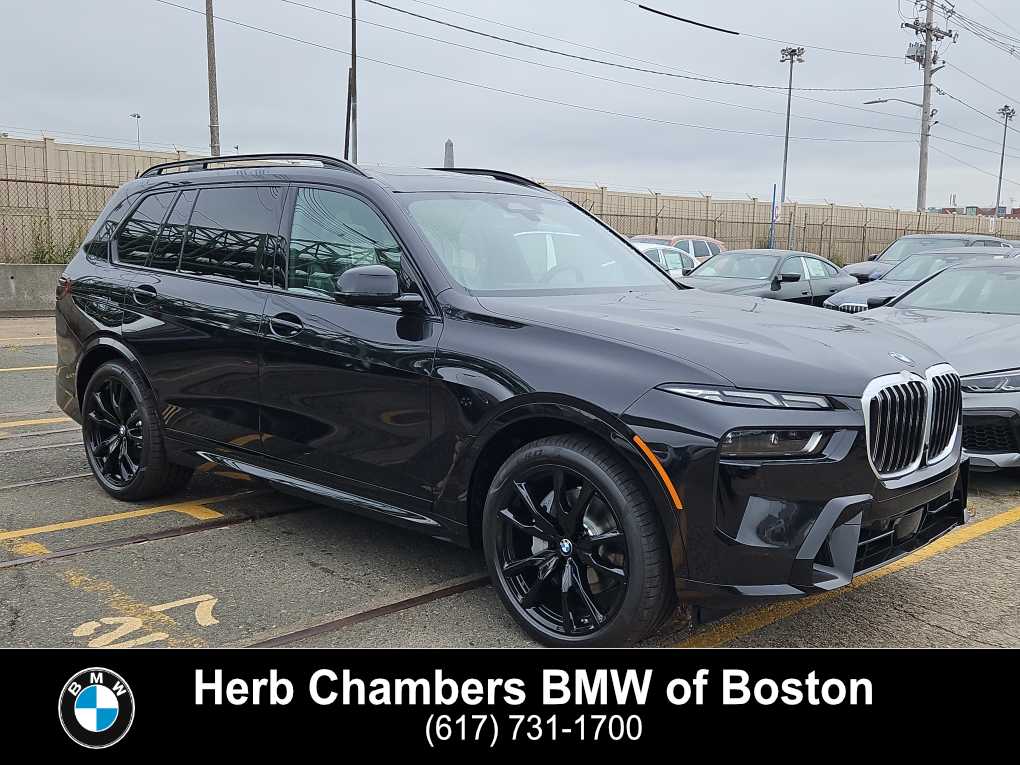 new 2025 BMW X7 car, priced at $91,700