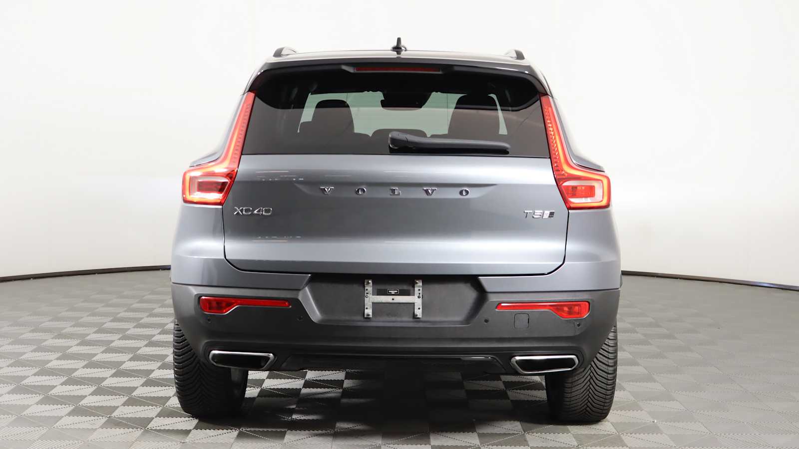 used 2019 Volvo XC40 car, priced at $24,698