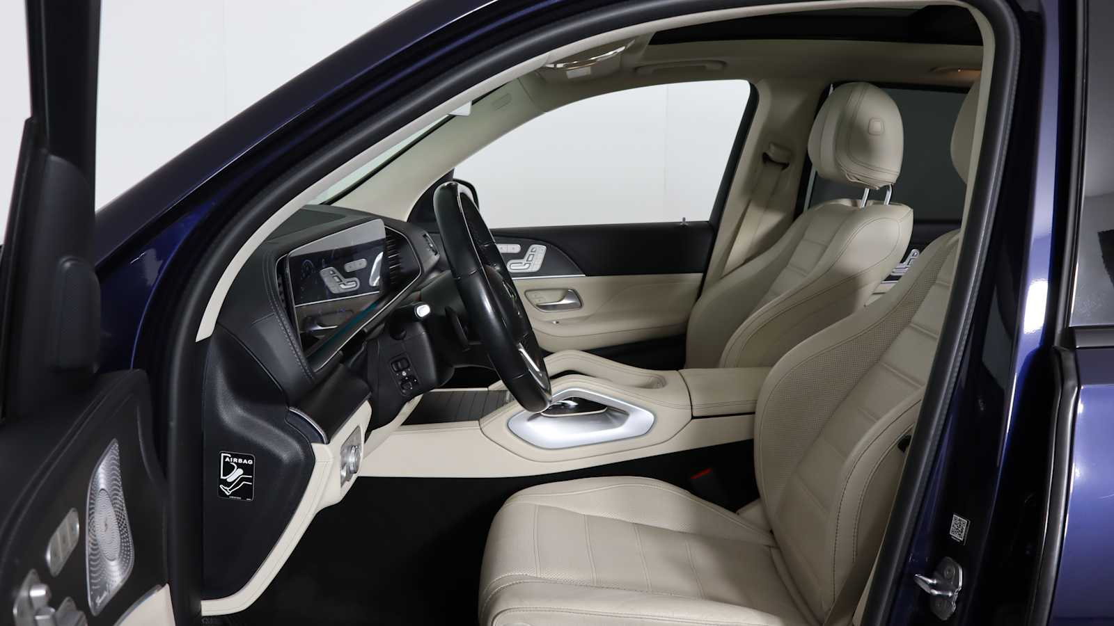 used 2021 Mercedes-Benz GLE 350 car, priced at $39,798