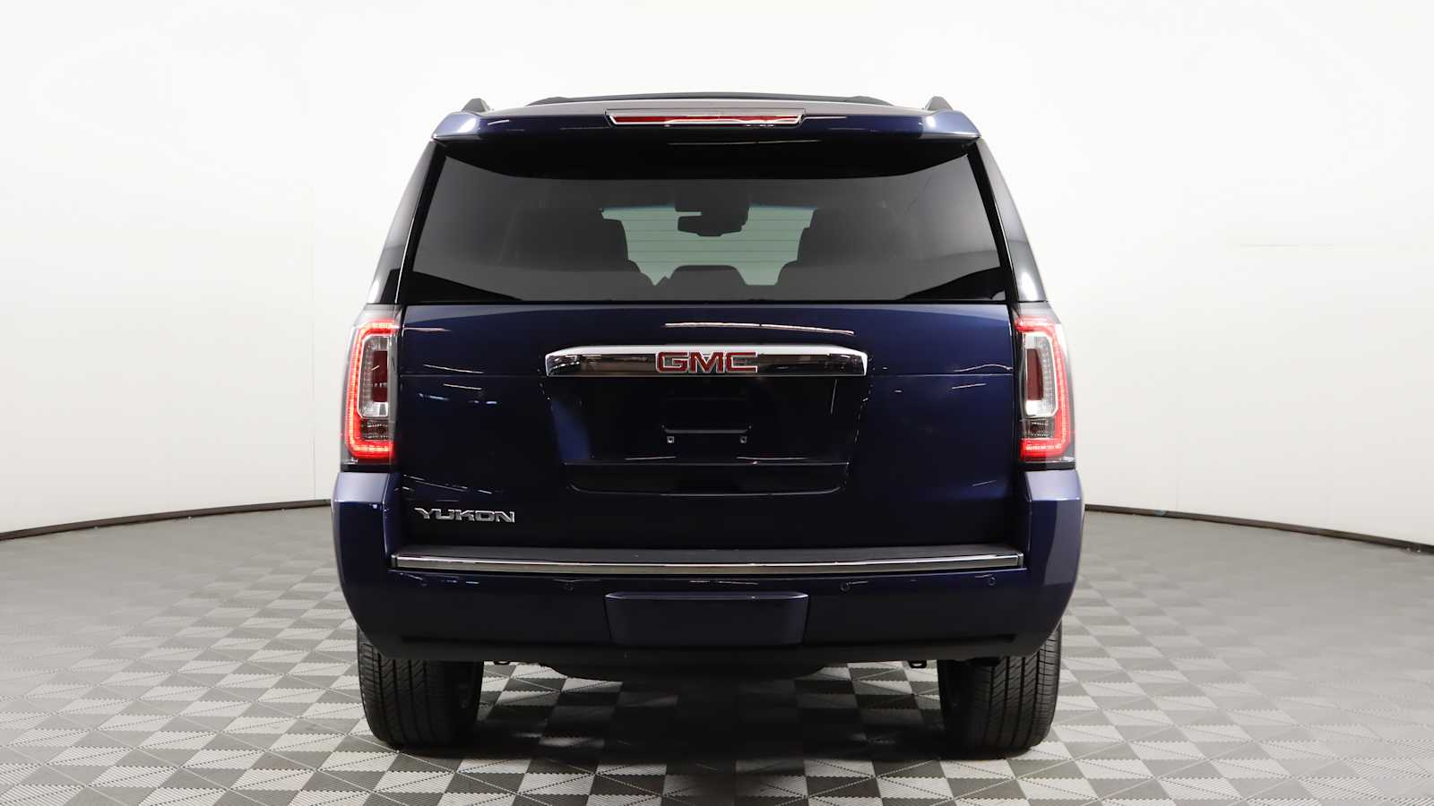 used 2020 GMC Yukon car, priced at $39,798