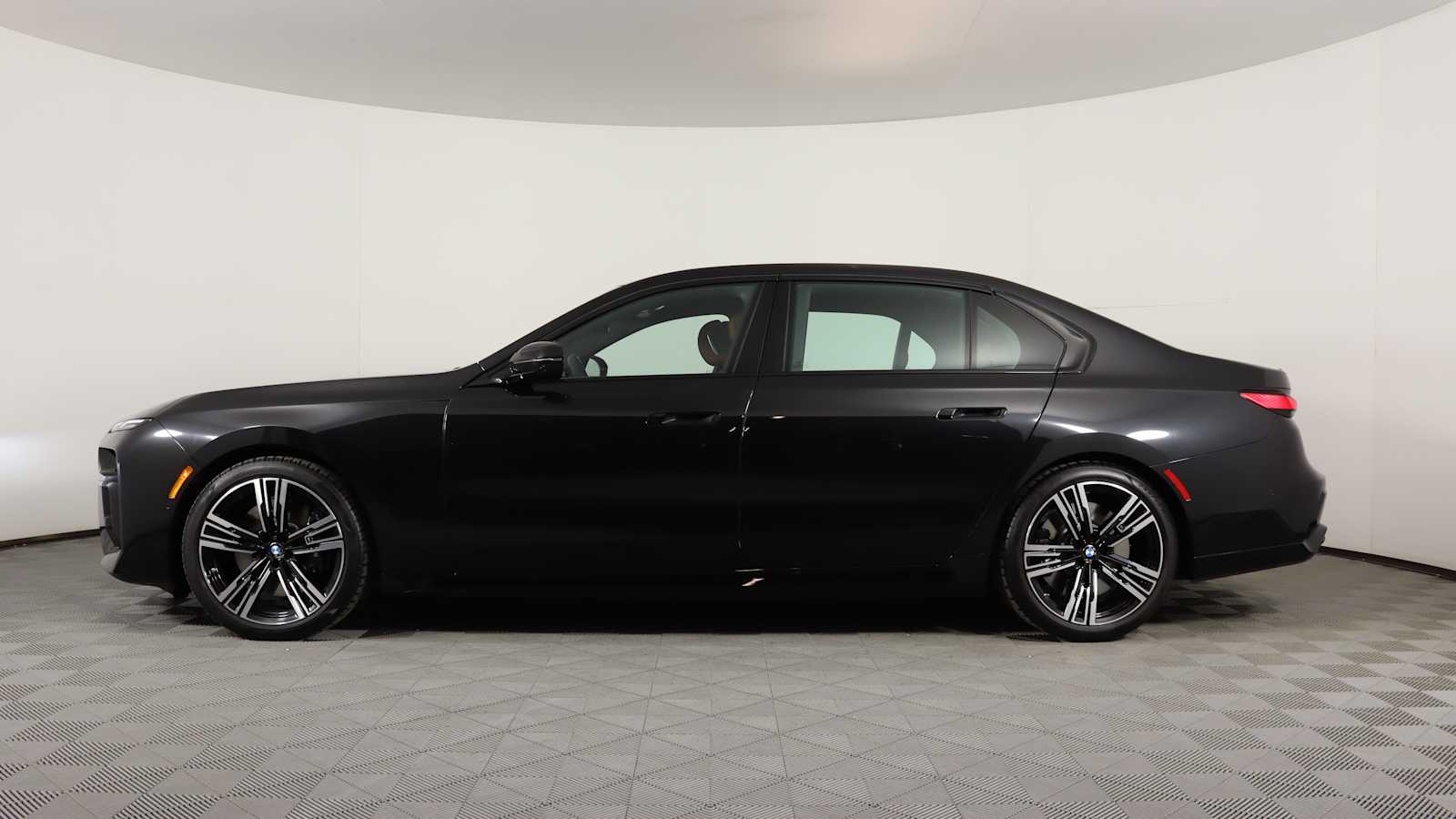 used 2023 BMW 760i car, priced at $89,698