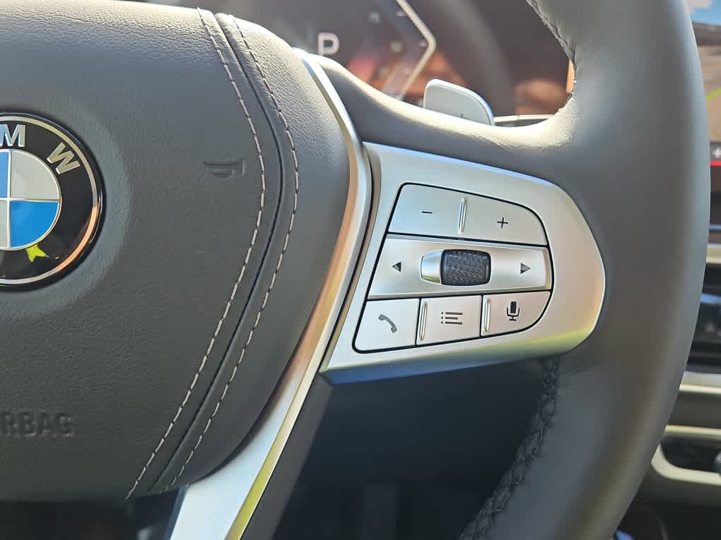 new 2025 BMW X7 car, priced at $88,625