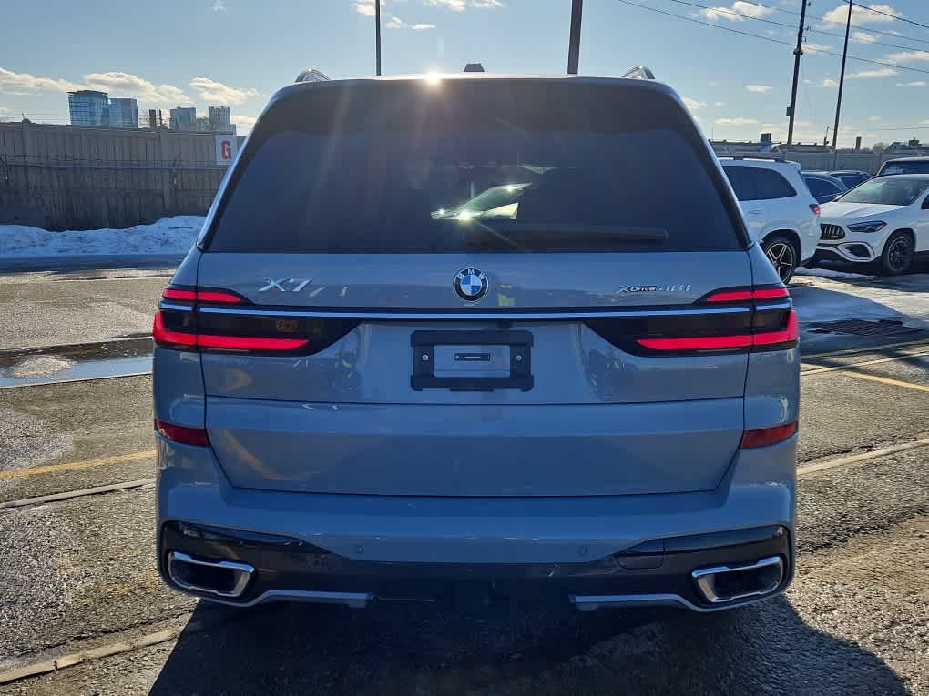 new 2025 BMW X7 car, priced at $98,625