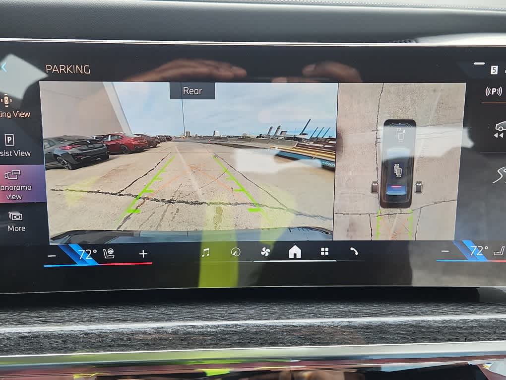 new 2025 BMW 7-Series car, priced at $107,150
