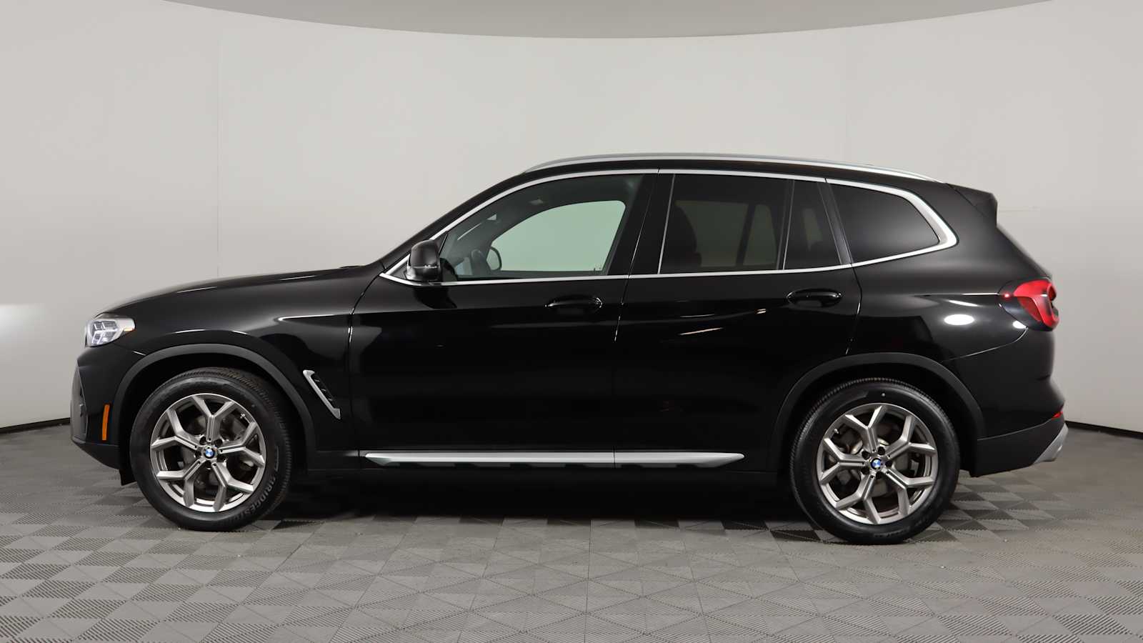 used 2022 BMW X3 car, priced at $38,698