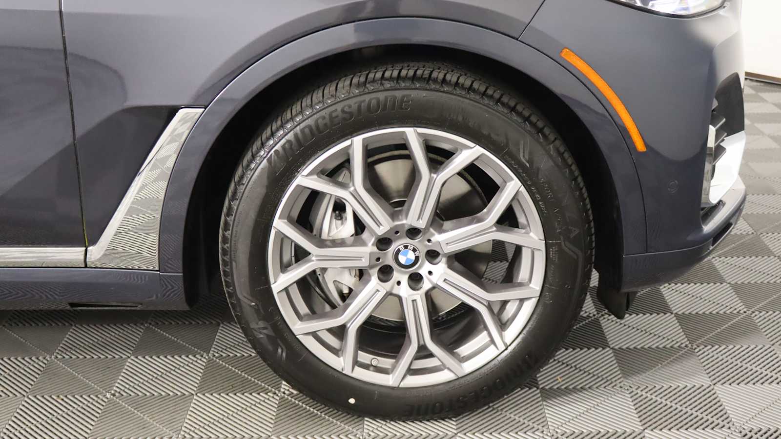 used 2022 BMW X7 car, priced at $55,998