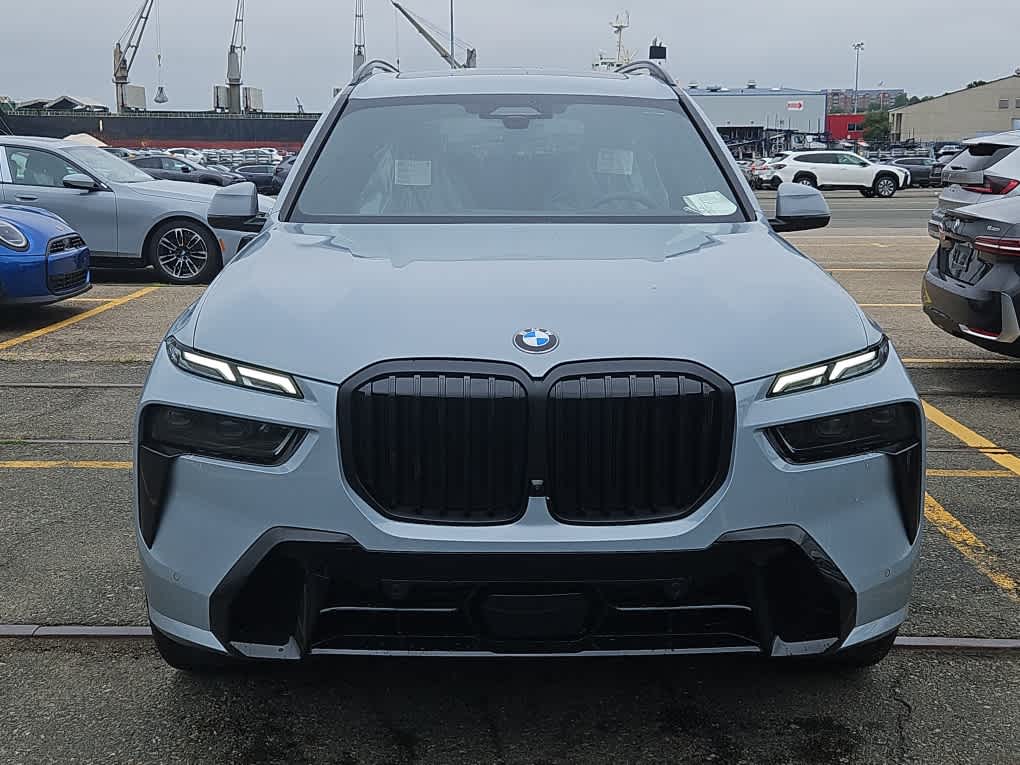 new 2026 BMW X7 car, priced at $99,575