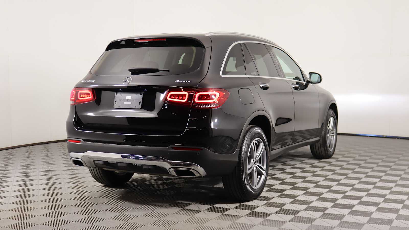 used 2021 Mercedes-Benz GLC 300 car, priced at $32,798