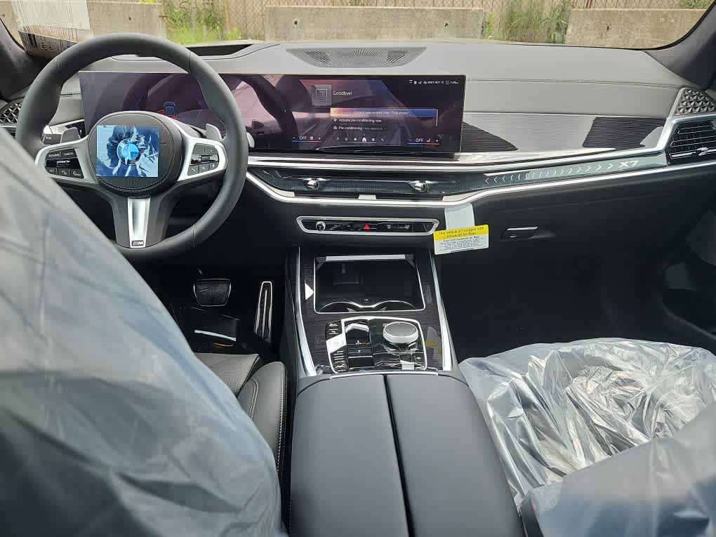new 2026 BMW X7 car, priced at $96,565