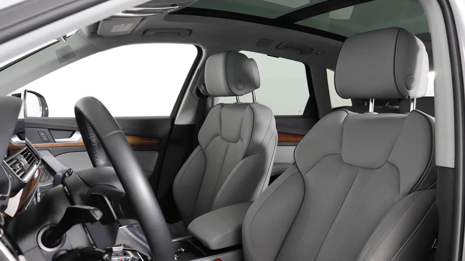 used 2022 Audi Q5 car, priced at $38,898