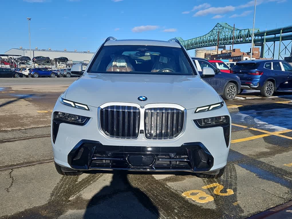 new 2025 BMW X7 car, priced at $98,625