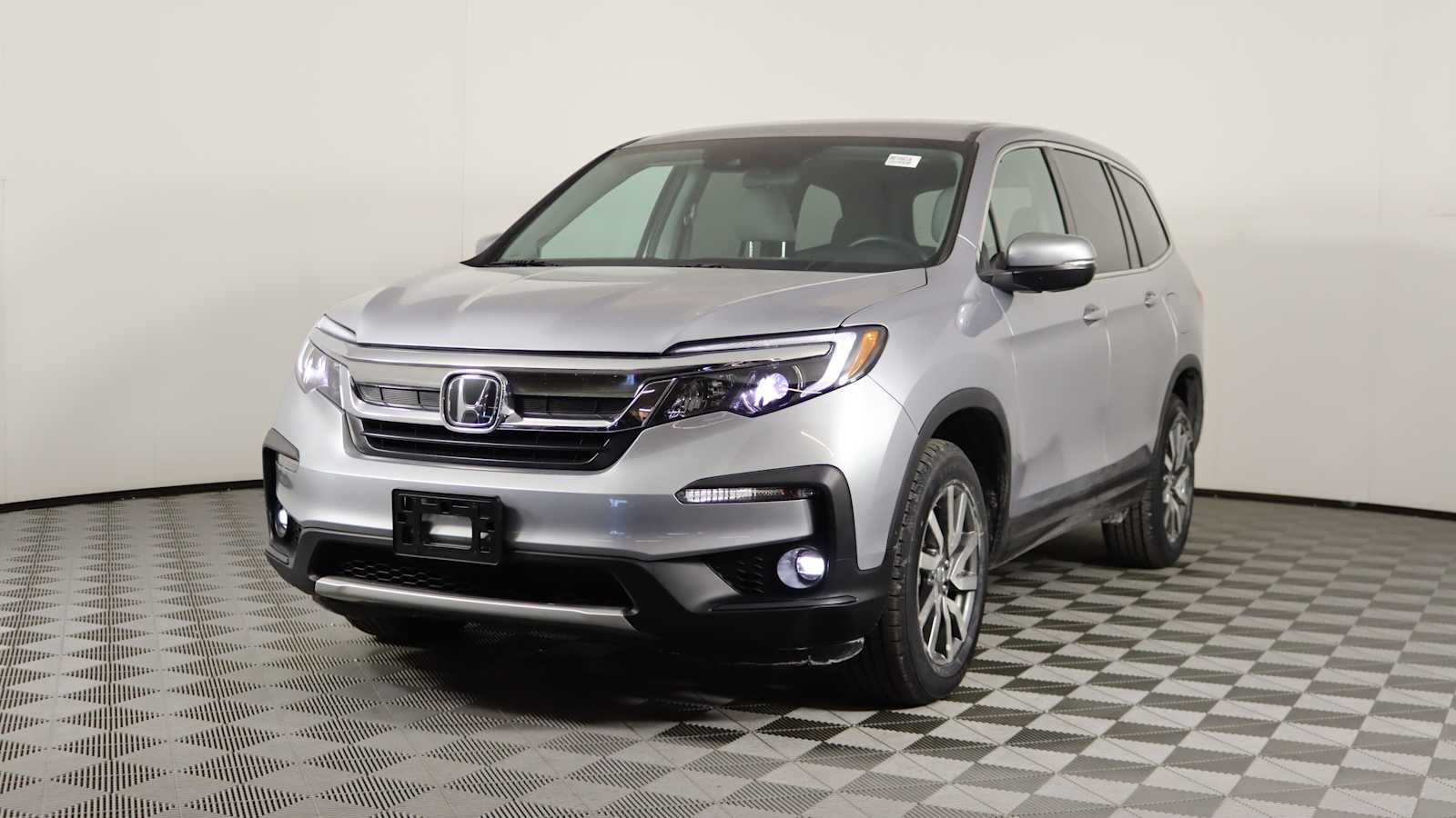 used 2020 Honda Pilot car, priced at $23,798