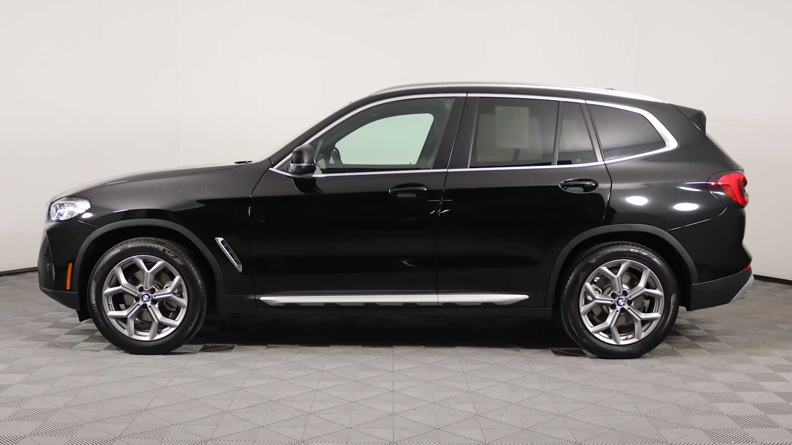 used 2024 BMW X3 car, priced at $45,698