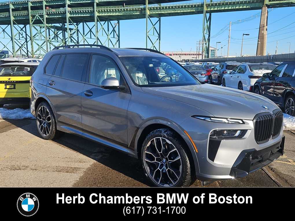 new 2025 BMW X7 car, priced at $97,525