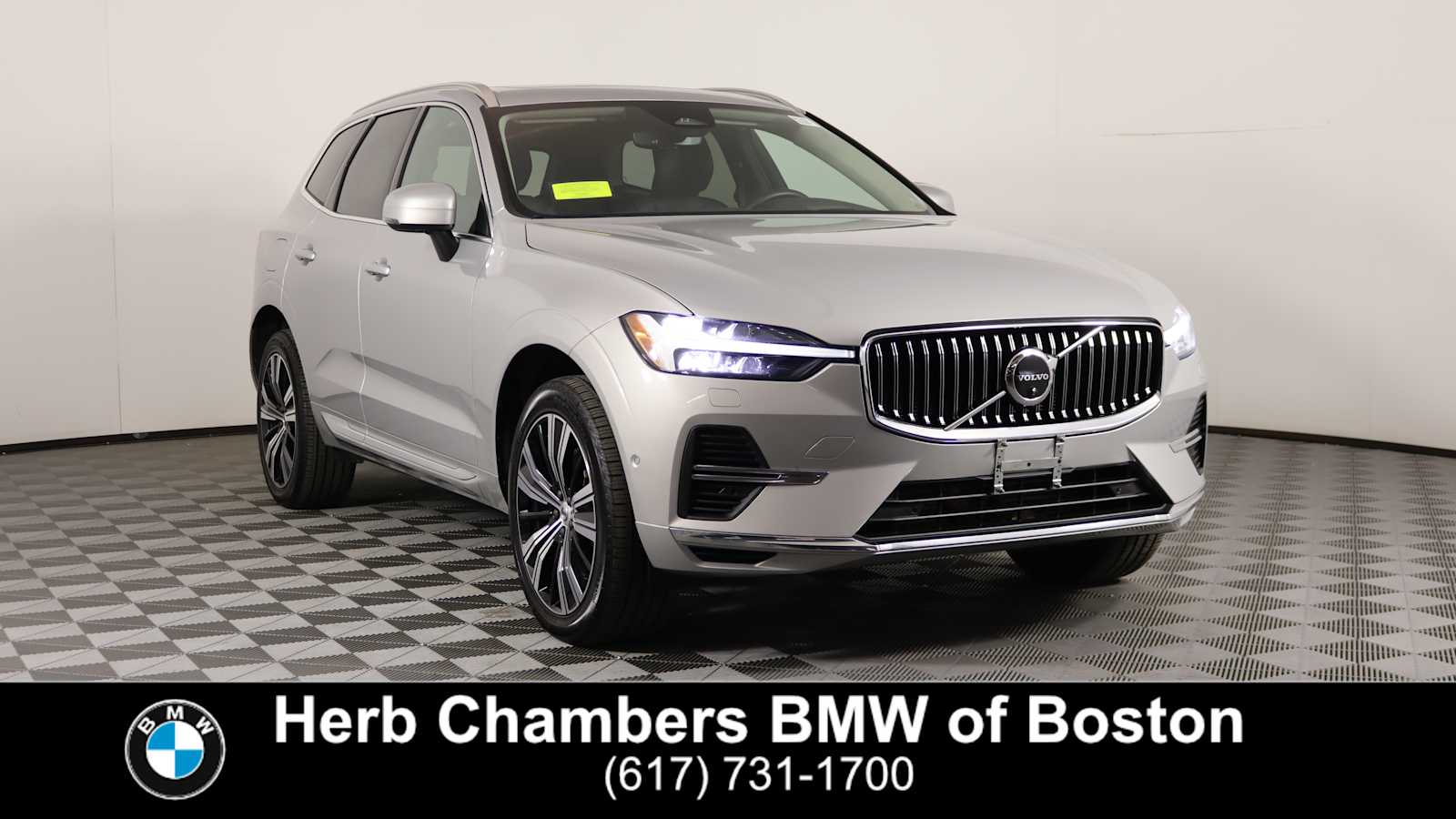 used 2022 Volvo XC60 Recharge Plug-In Hybrid car, priced at $39,798