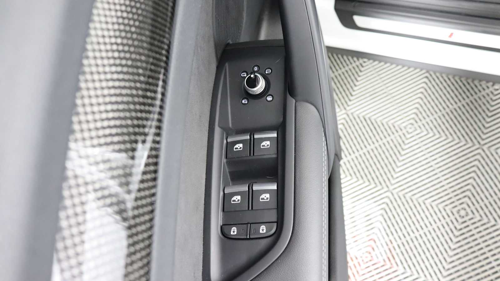 used 2023 Audi SQ5 car, priced at $42,898