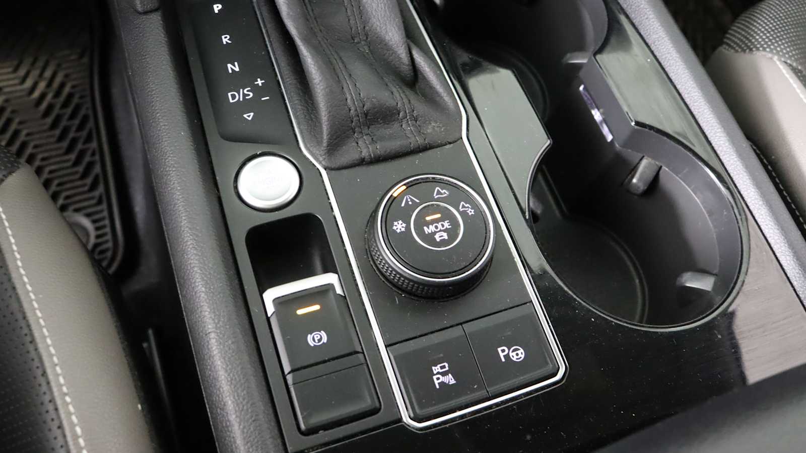used 2021 Volkswagen Atlas car, priced at $26,698