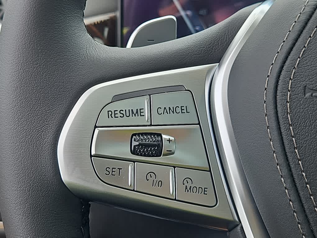 new 2026 BMW X7 car, priced at $94,265