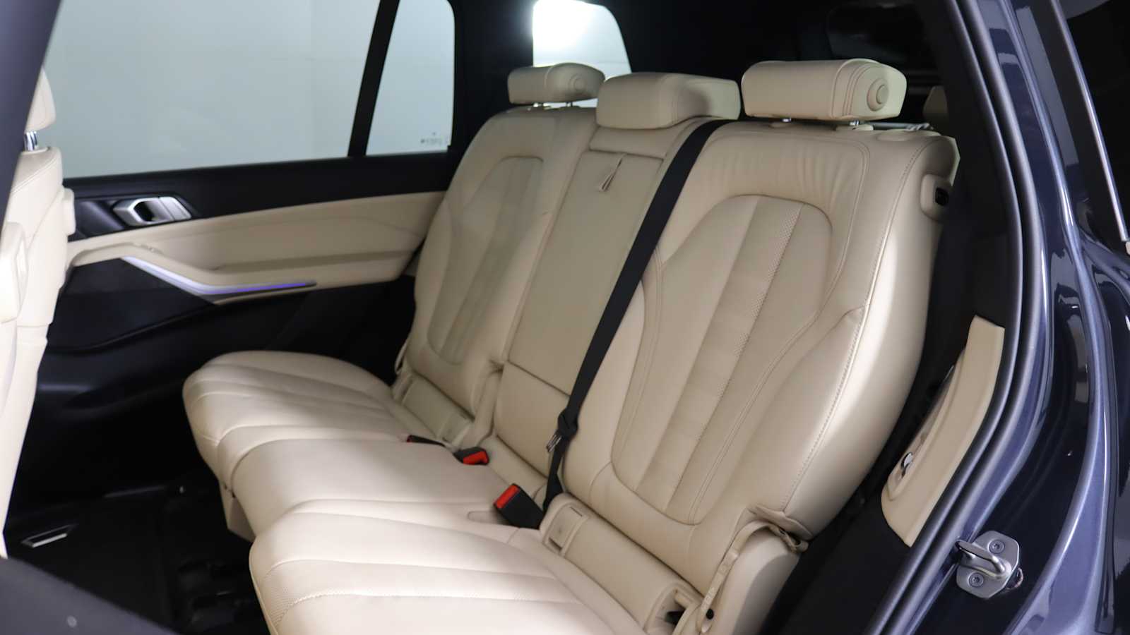 used 2022 BMW X7 car, priced at $55,998