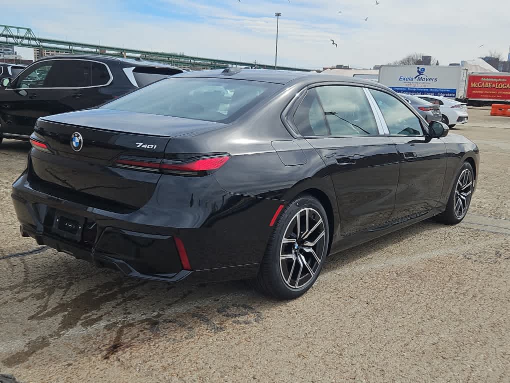 new 2025 BMW 7-Series car, priced at $107,150