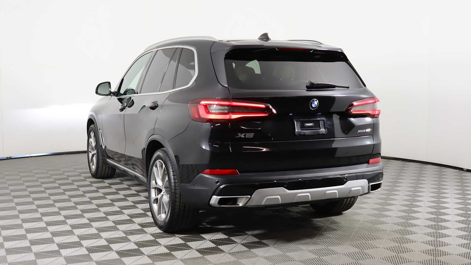 used 2021 BMW X5 car, priced at $41,698