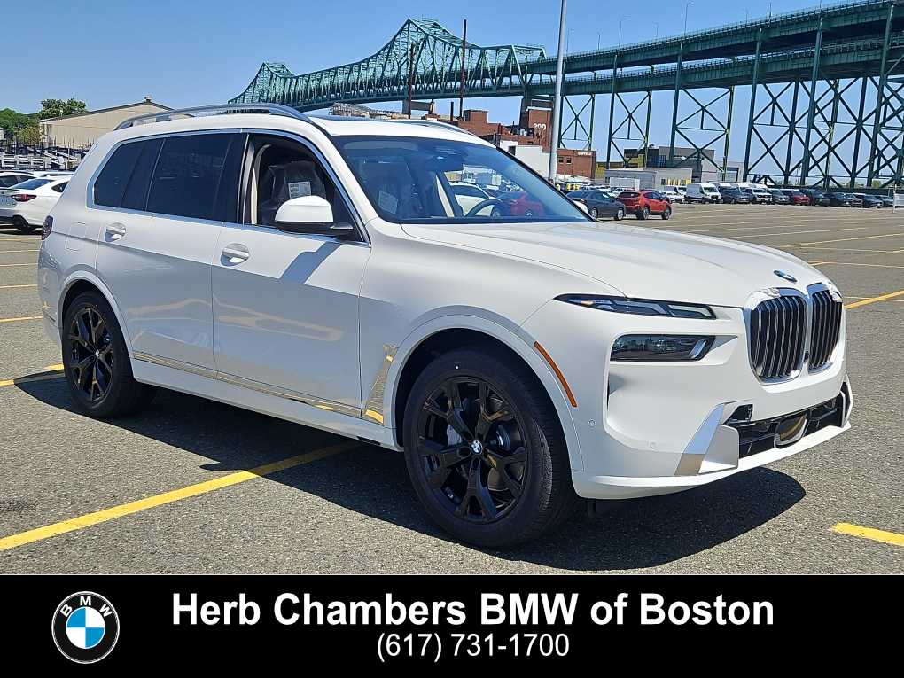 new 2026 BMW X7 car, priced at $92,525