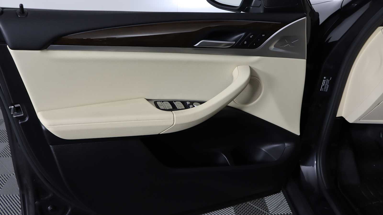 used 2022 BMW X3 car, priced at $37,698