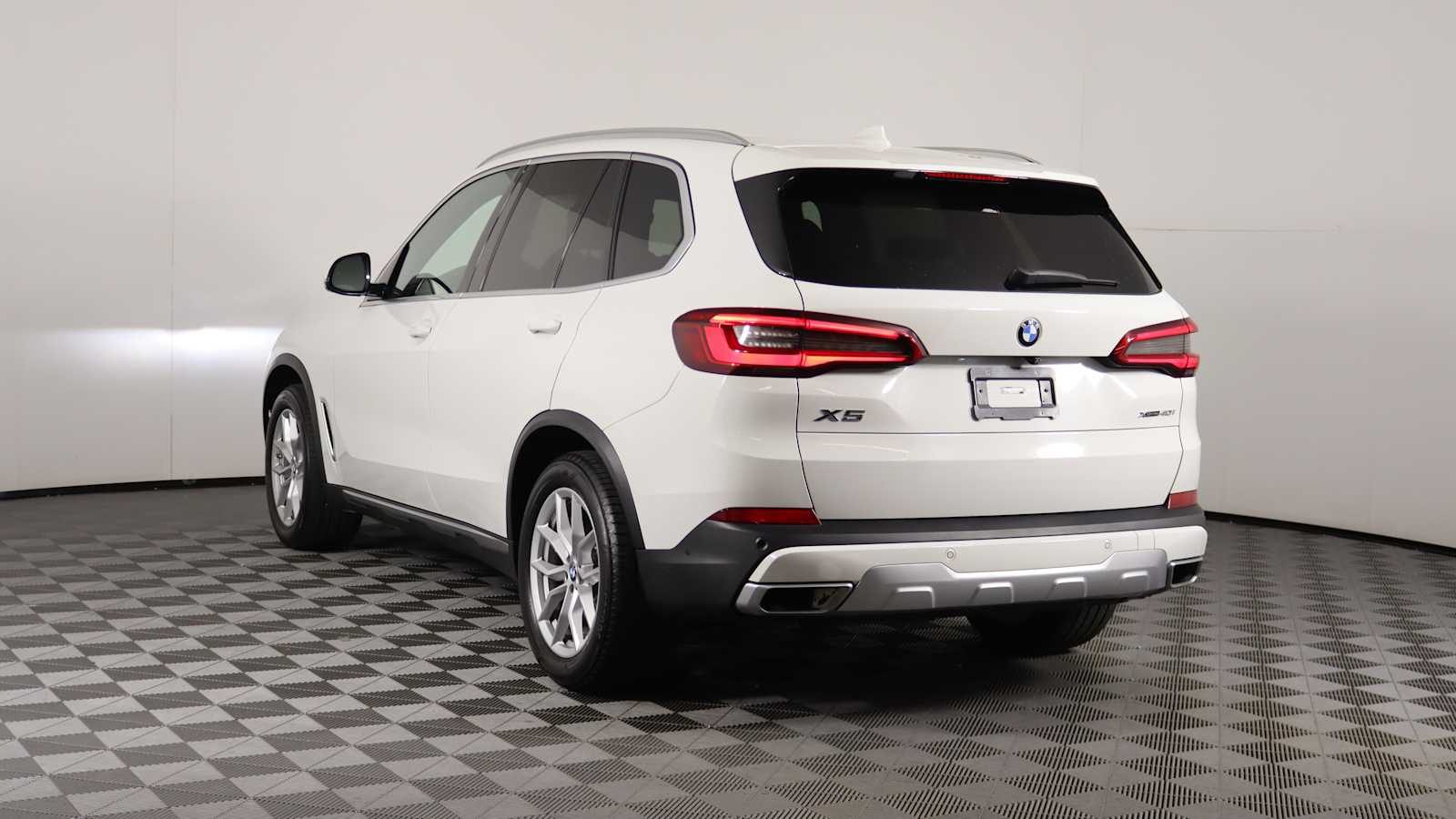 used 2019 BMW X5 car, priced at $34,898