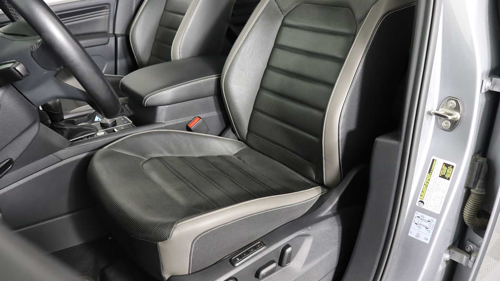 used 2021 Volkswagen Atlas car, priced at $26,698
