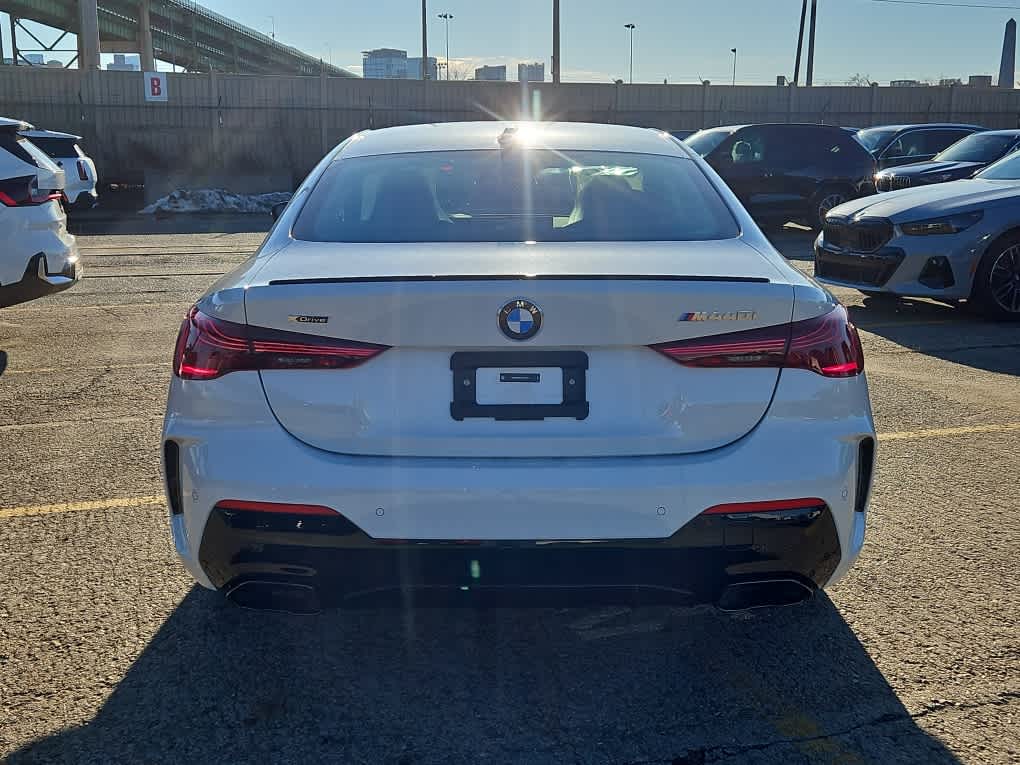 new 2025 BMW M440i car, priced at $70,225