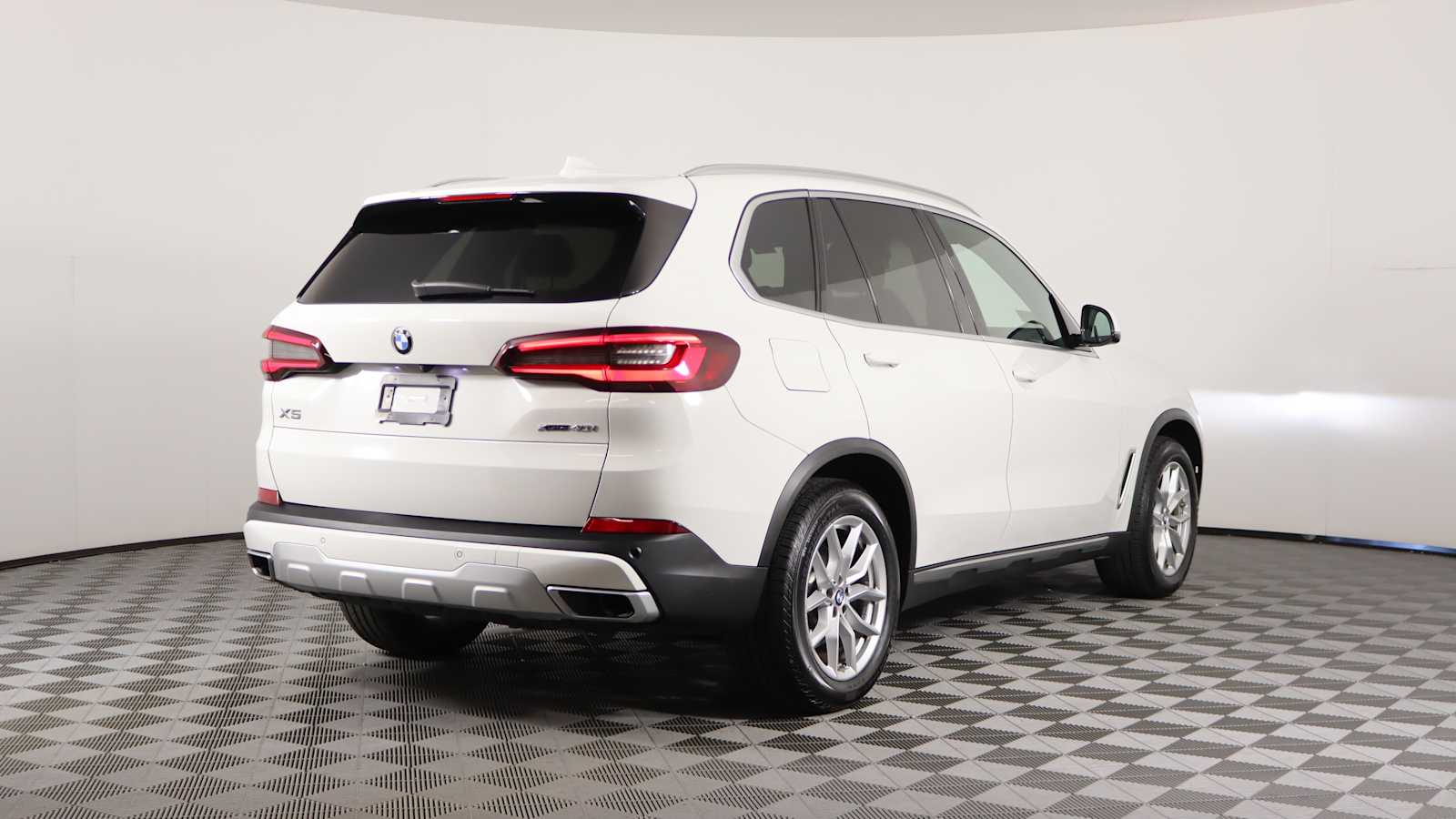 used 2021 BMW X5 car, priced at $48,898