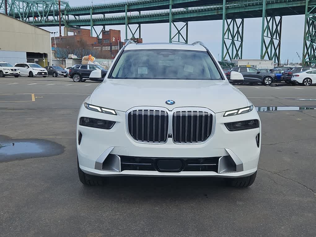 new 2025 BMW X7 car, priced at $92,975