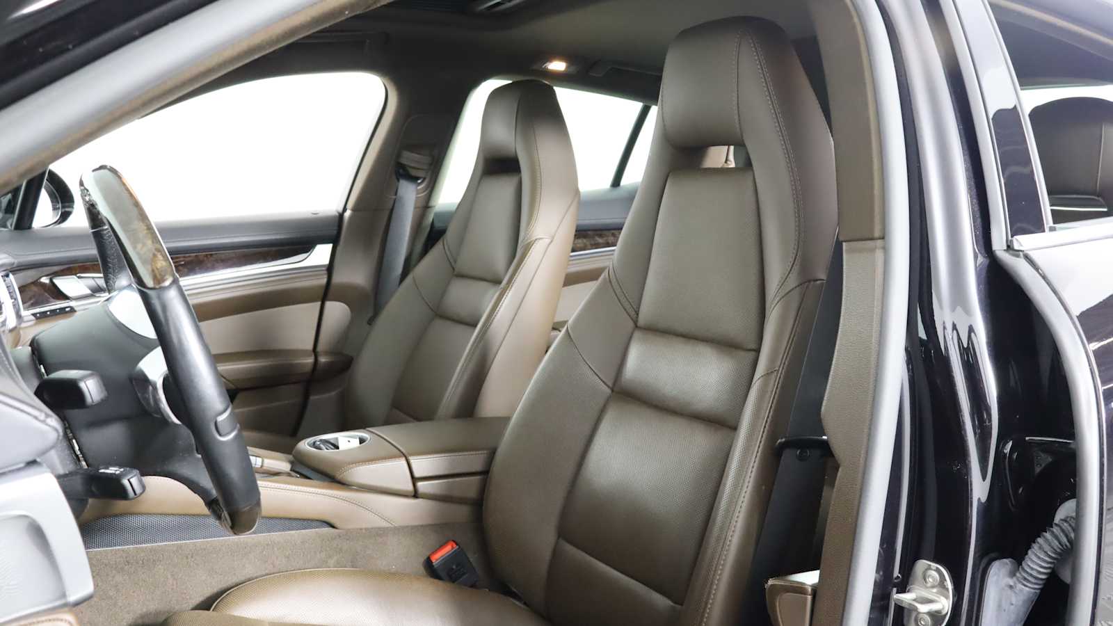 used 2015 Porsche Panamera car, priced at $37,798