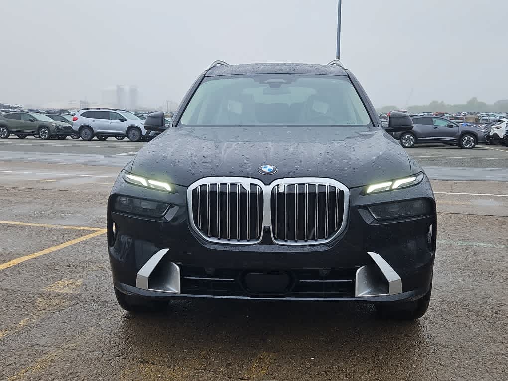 new 2026 BMW X7 car, priced at $92,575