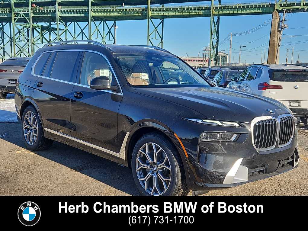 new 2025 BMW X7 car, priced at $94,600