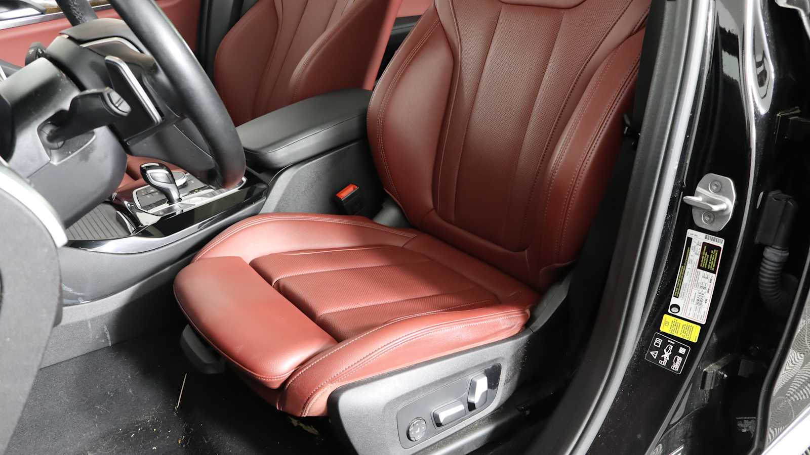 used 2023 BMW X3 car, priced at $38,998