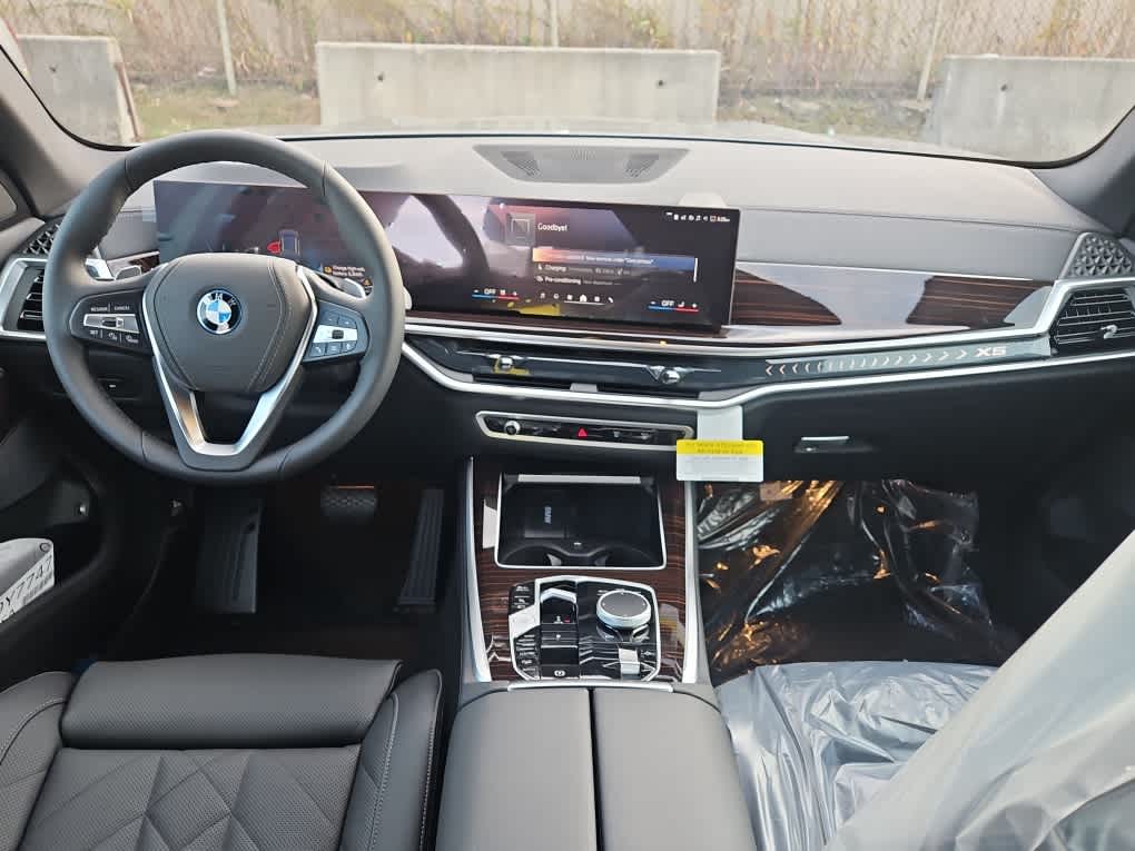 new 2025 BMW X5 PHEV car, priced at $76,875