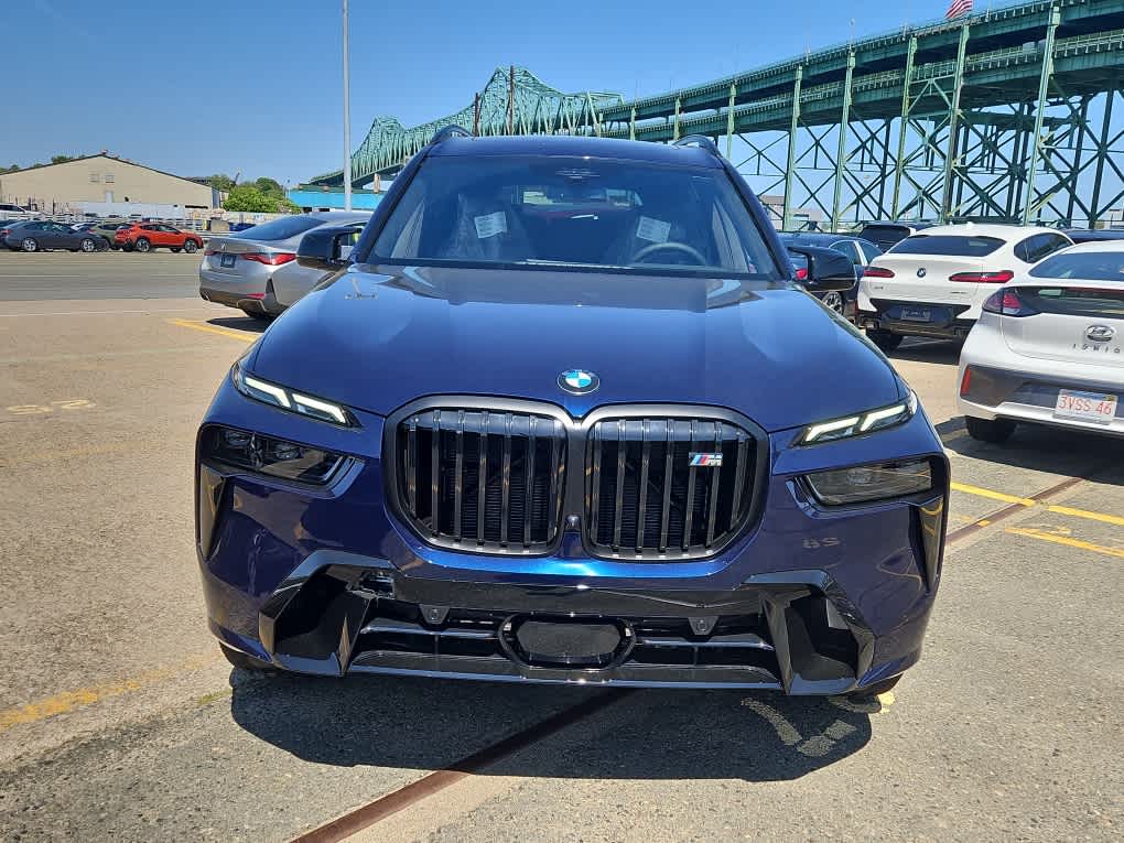 new 2026 BMW X7 car, priced at $122,655