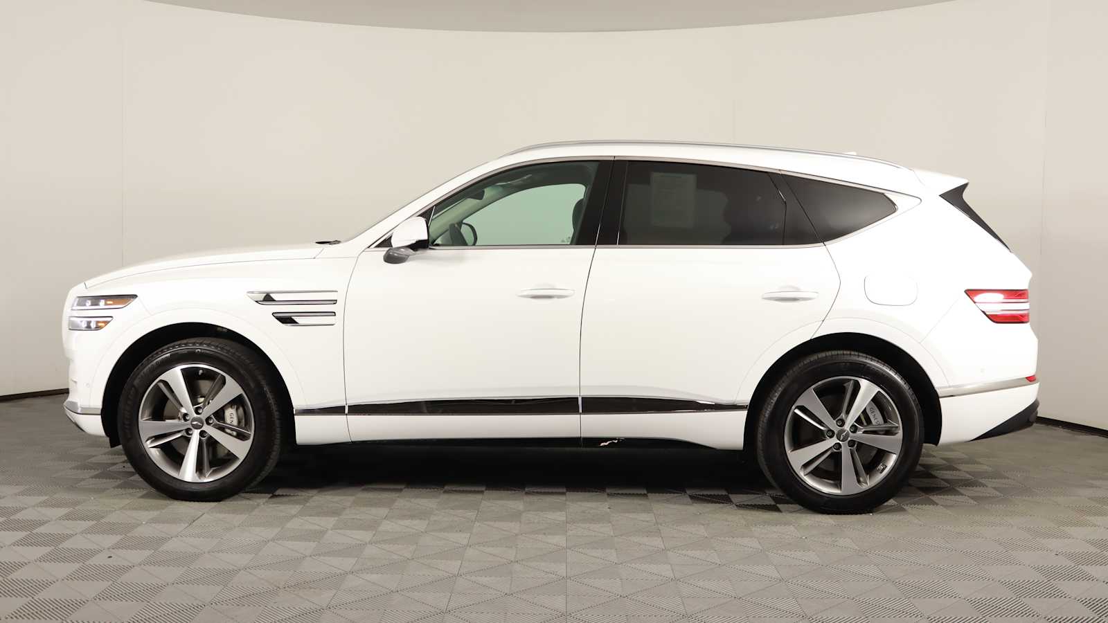 used 2024 Genesis GV80 car, priced at $58,898