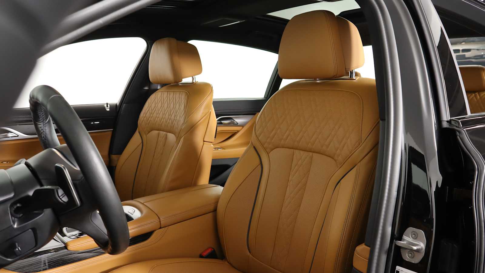 used 2022 BMW 750i car, priced at $54,698