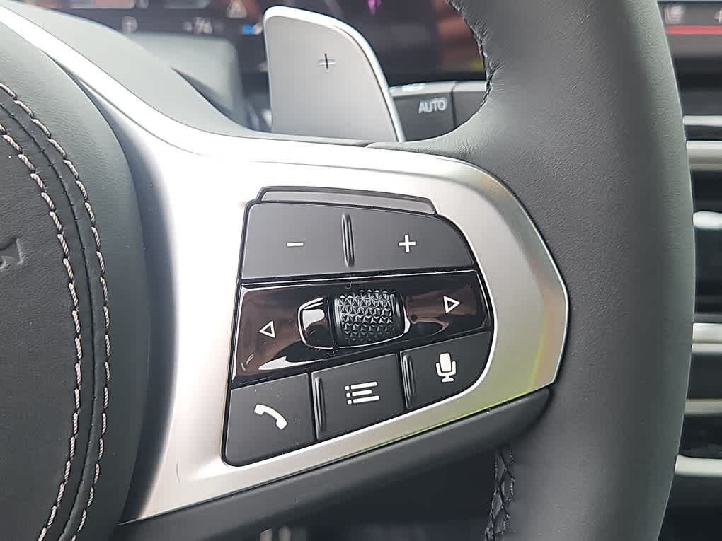 new 2026 BMW X7 car, priced at $97,115