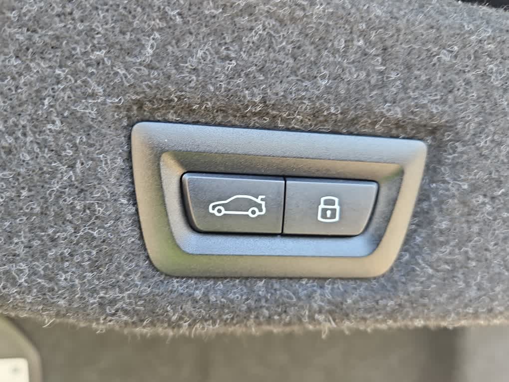 new 2025 BMW i5 car, priced at $76,275