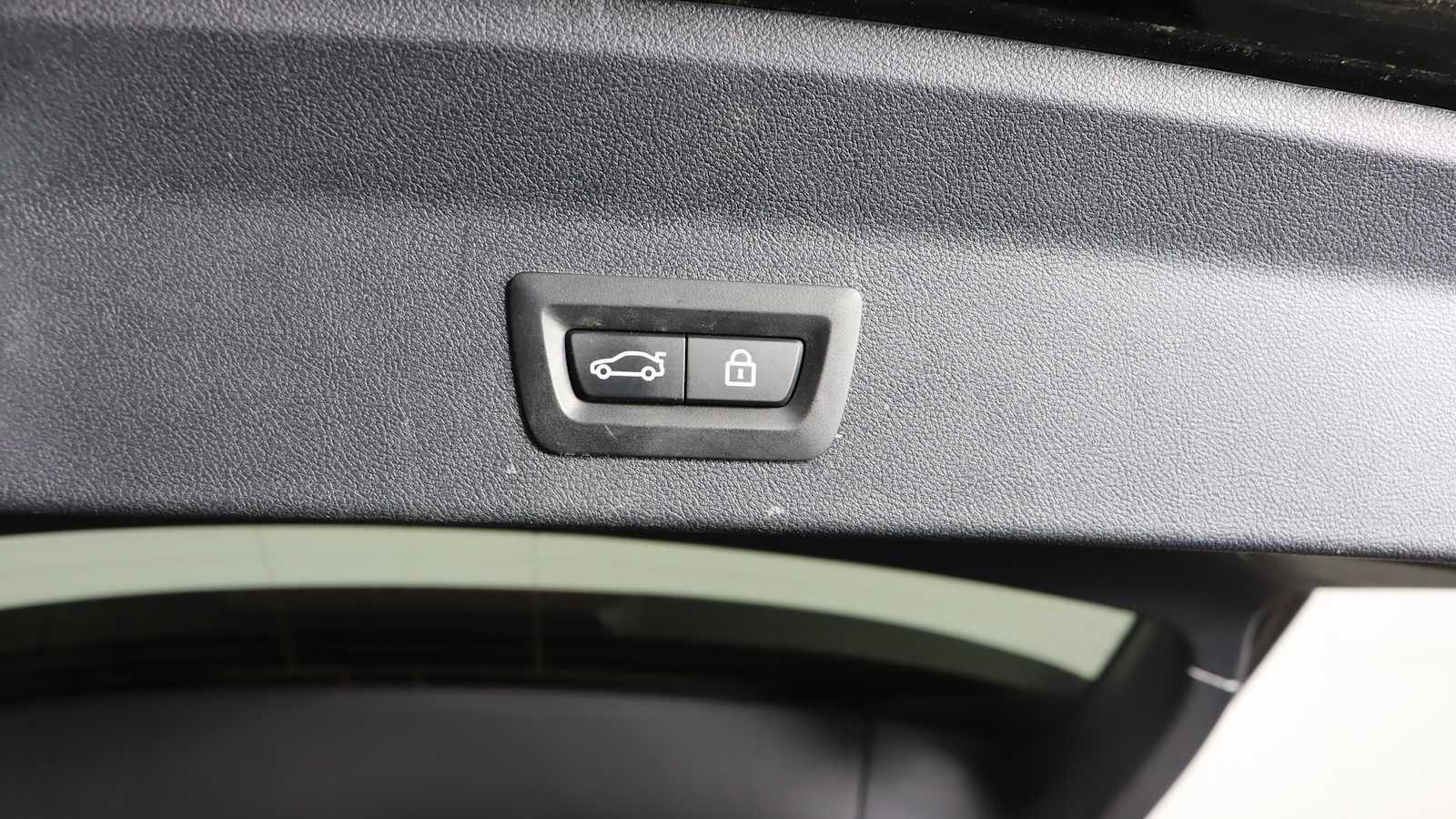 used 2023 BMW X3 car, priced at $38,998