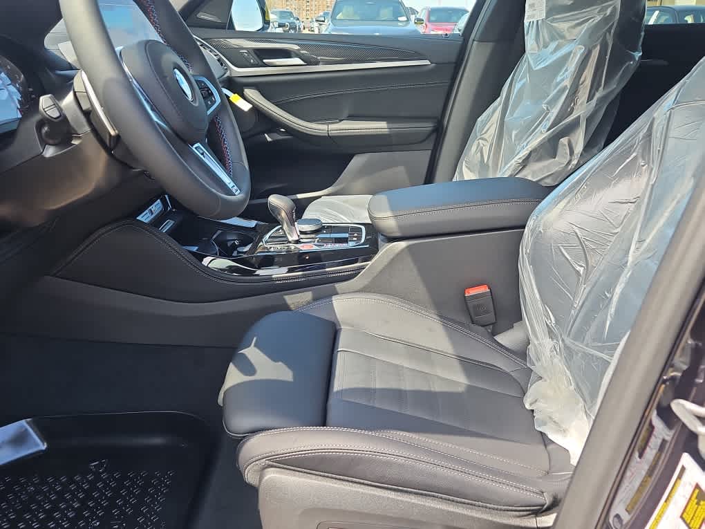 new 2025 BMW X4 M car, priced at $83,175