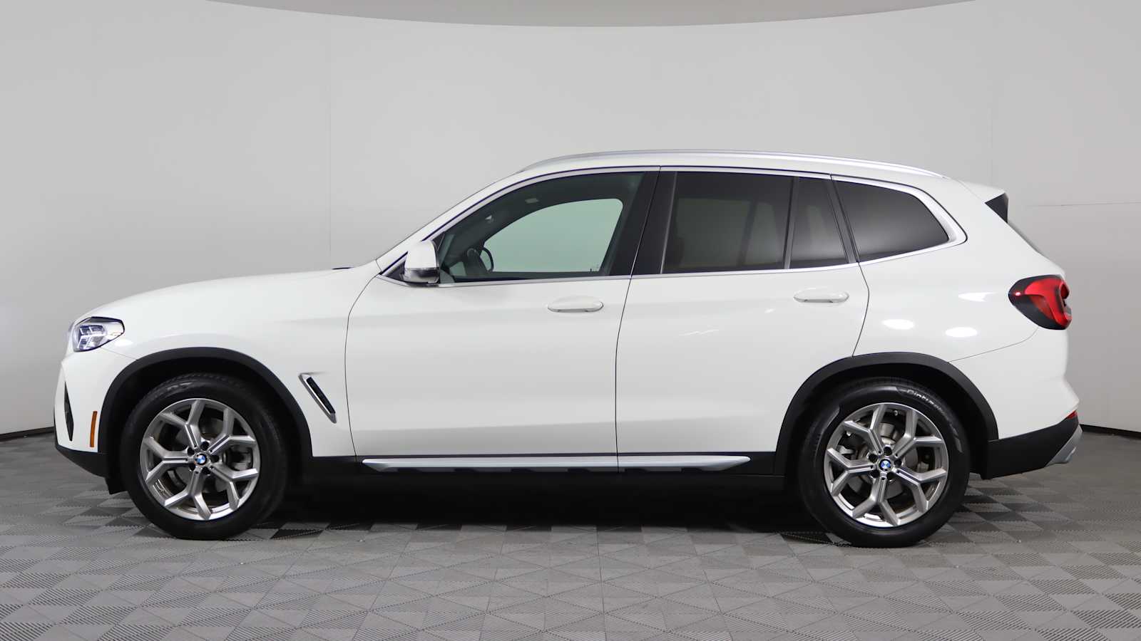 used 2022 BMW X3 car, priced at $32,898