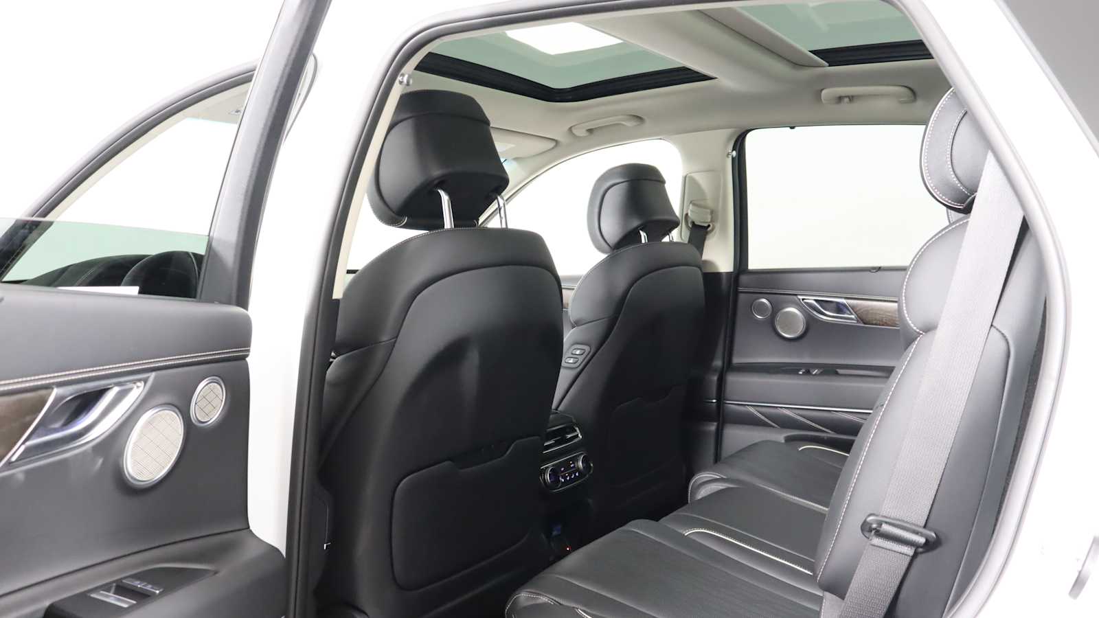 used 2024 Genesis GV80 car, priced at $58,898