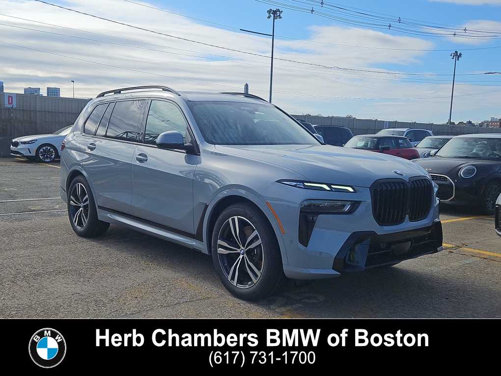 new 2025 BMW X7 car, priced at $95,940