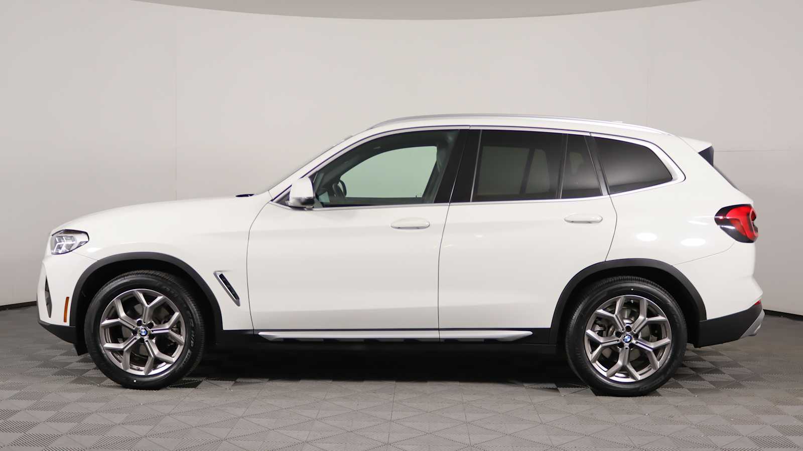 used 2022 BMW X3 car, priced at $37,898