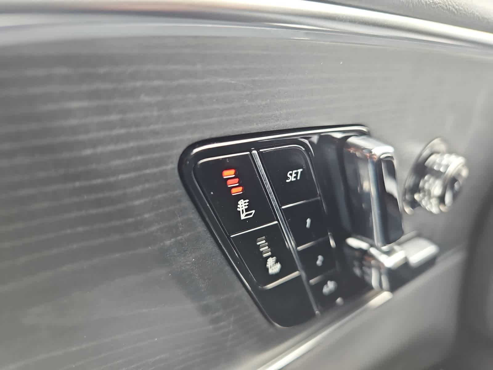 new 2025 Cadillac LYRIQ car, priced at $64,615